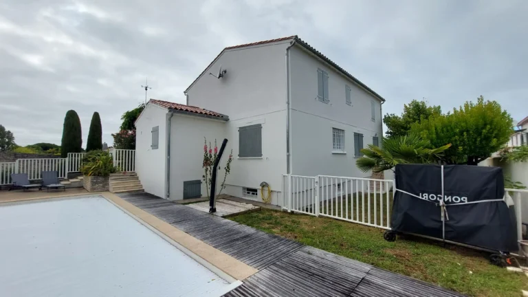 surélévation en ossature bois dans le 17